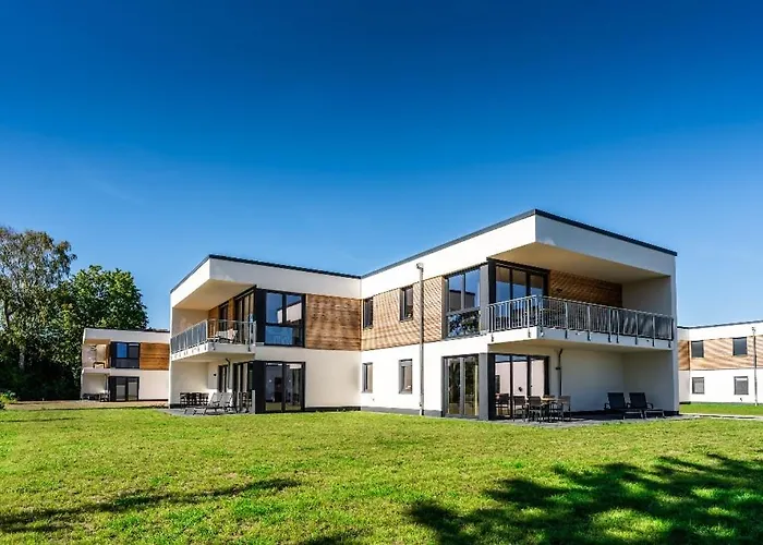 Hangar 19 Superior Mit Balkon Und Seeblick H7w4 Lejlighed