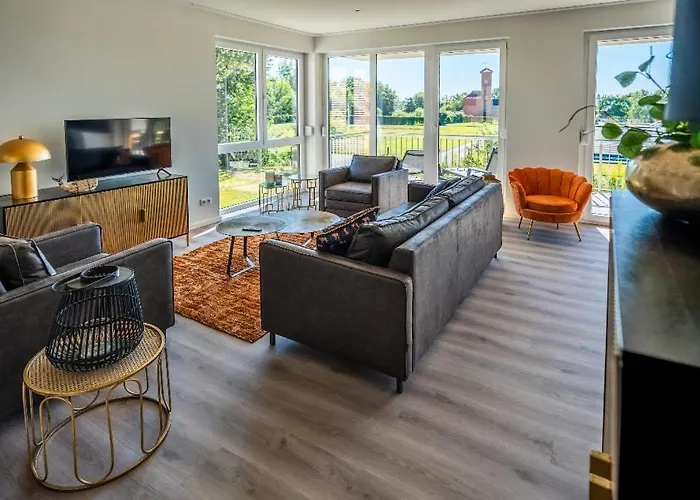 Hangar 19 Superior Mit Balkon Und Seeblick H7w4 Lejlighed